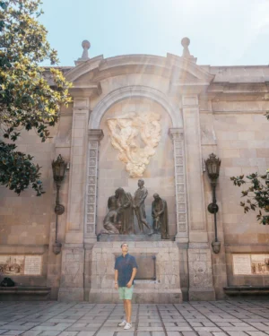 Barcelona Travel Tip 15: Bring the Right Clothes
