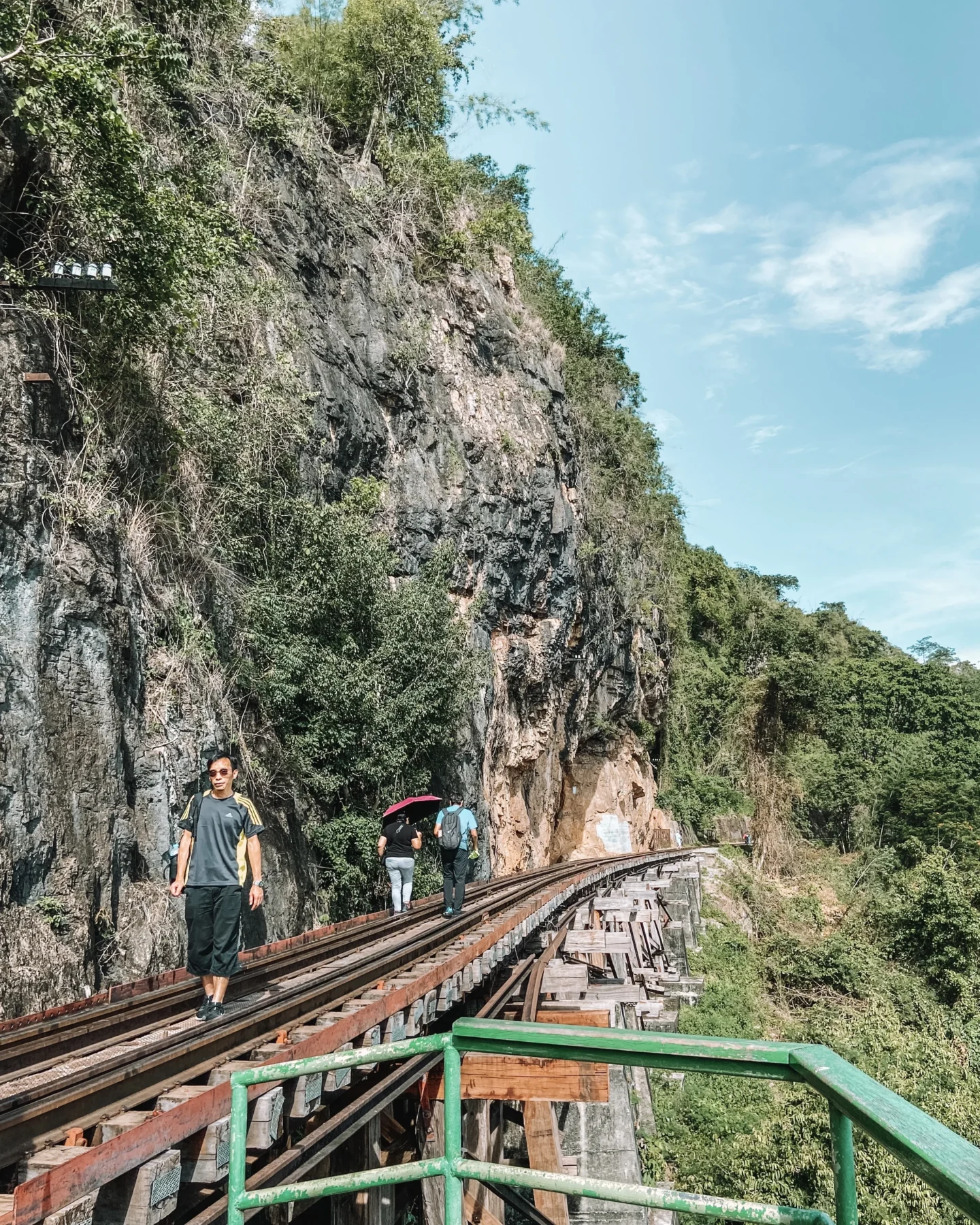 kanchanaburi one day trip